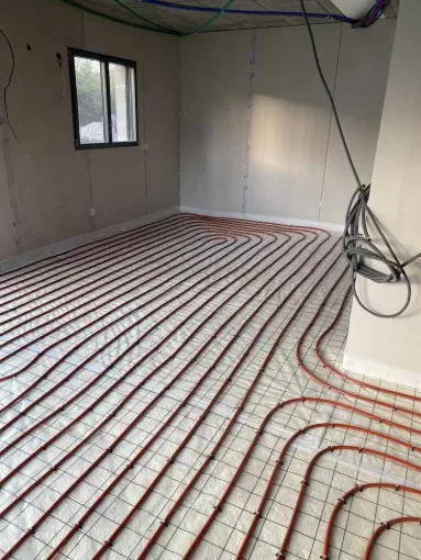 Installation de plancher chauffant à Pontcharra, Pontcharra, V2Z